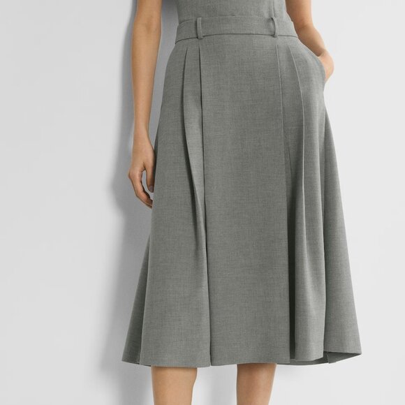 Aritzia Babaton Enterprise Skirt NWT - Picture 1 of 2